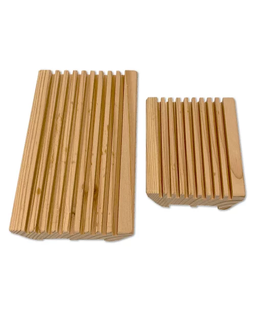 Seifenschale aus Lärchen-Holz - 2 Grössen wählbar - Bild zeigt beide Schalen von oben