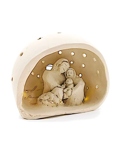 Krippe, Szene 1 mit Josef, Maria, Jesus-Kind und Schaf in Krippe leicht schräg fotografier