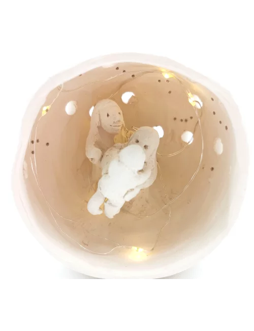 Kleine Kugel-Krippe aus Ton - Weihnachtskrippe Maria, Josef & Kind Szene 4 für Weihnachten beleuchtet