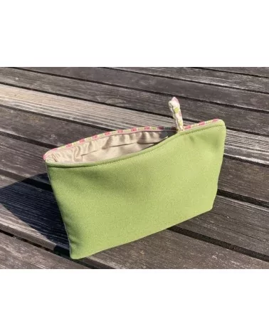 Tablet Bag Grösse 2 Bienenwabe hell Rückseite grün